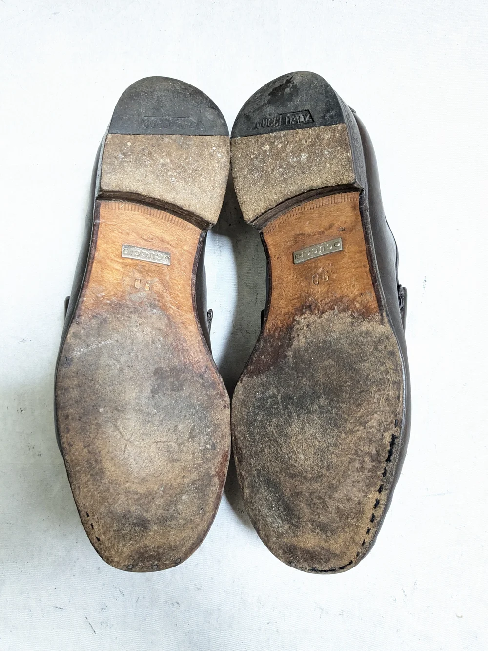 Gucci Brown Leather Horsebit Loafers - Men 9 D Slip Ons
